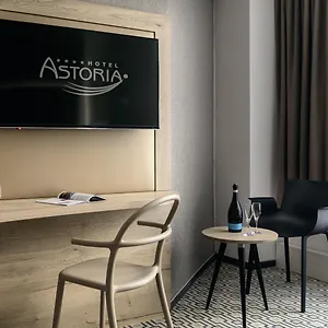 4* Hotell Astoria